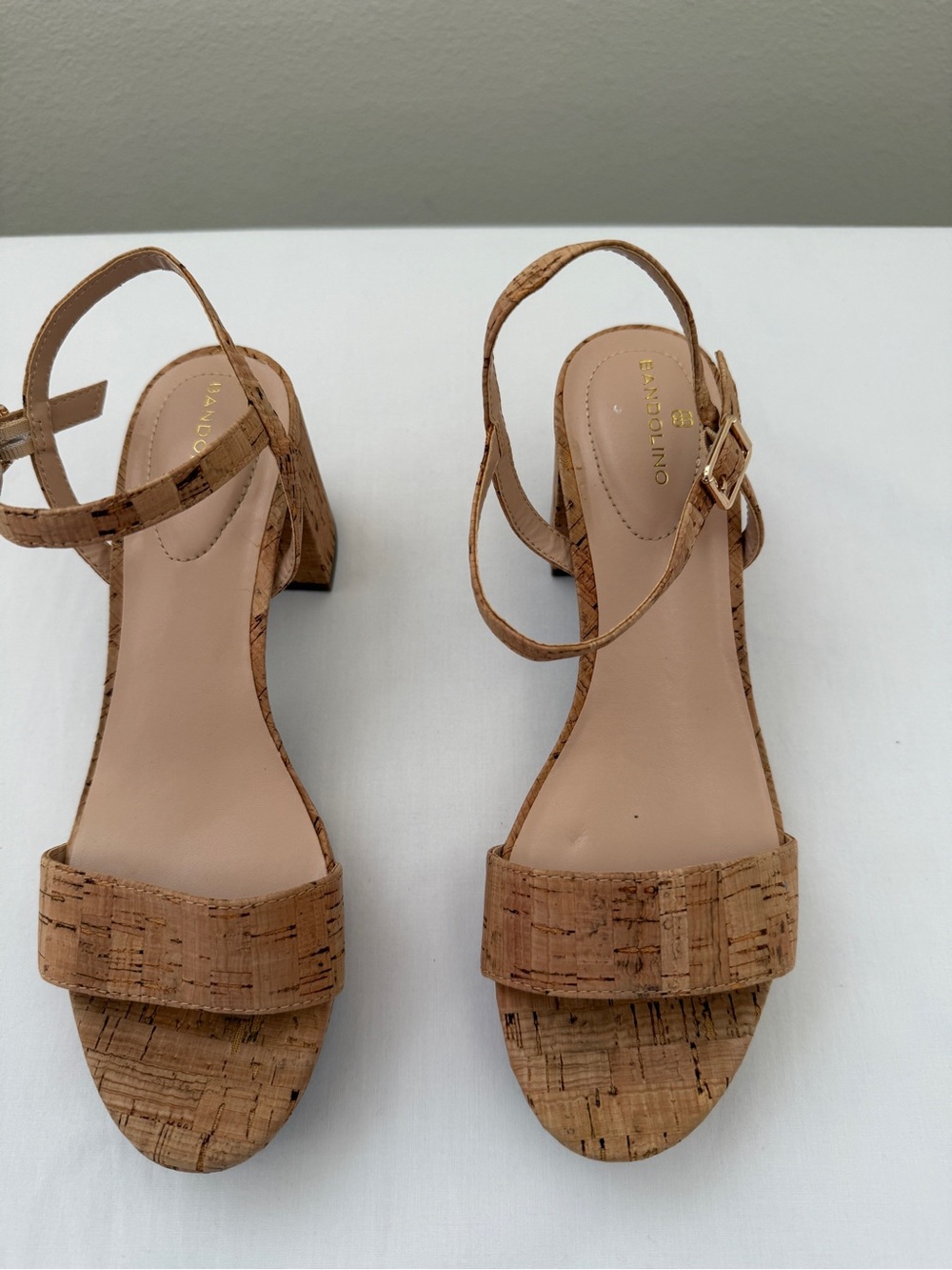 Bandolino Cork Upper Strappy Ankle Strap Open Toe Block Heel Sandals 8.5M